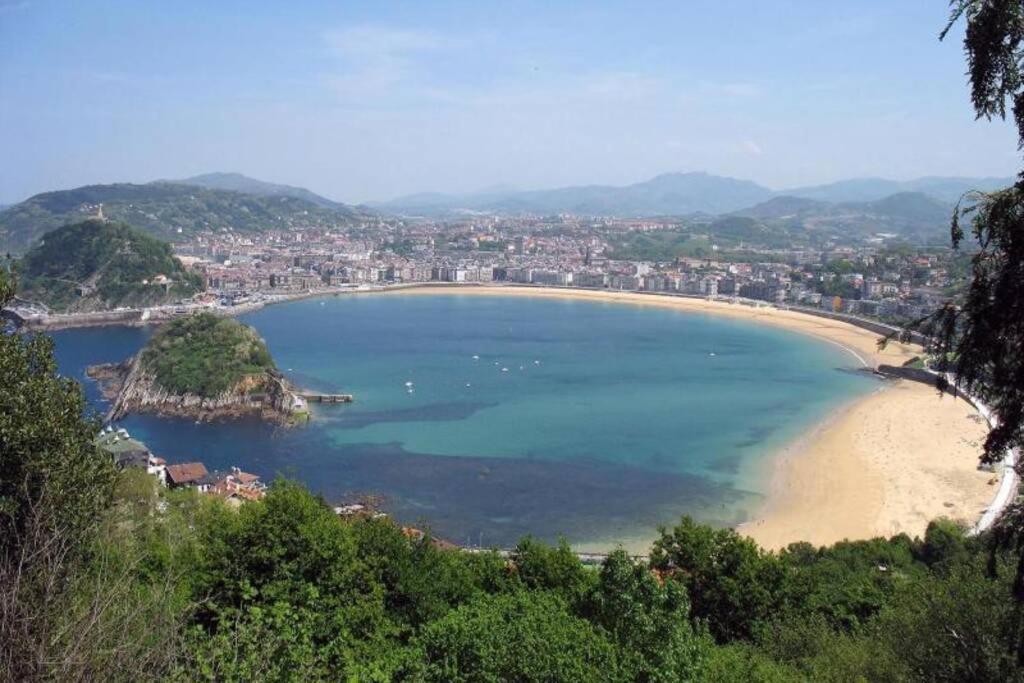 New Gorgeous Central Apartment - Beachfront - 3 Bd San Sebastián Exterior foto